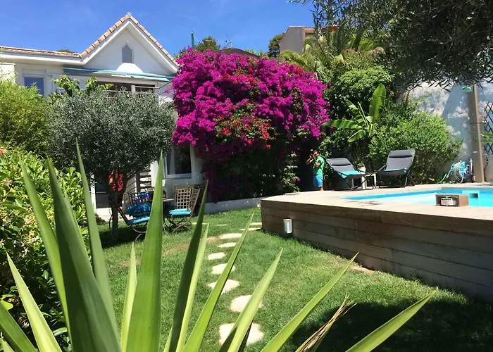 D'hôtes Habitation BougainvilleBB Hotel